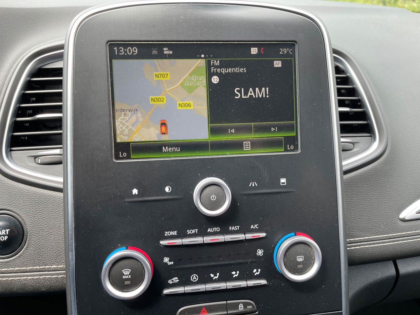 Renault Grand Scénic 1.2 TCe INTENS AIRCO/ECC NAVI LED XENON TREKHAAK