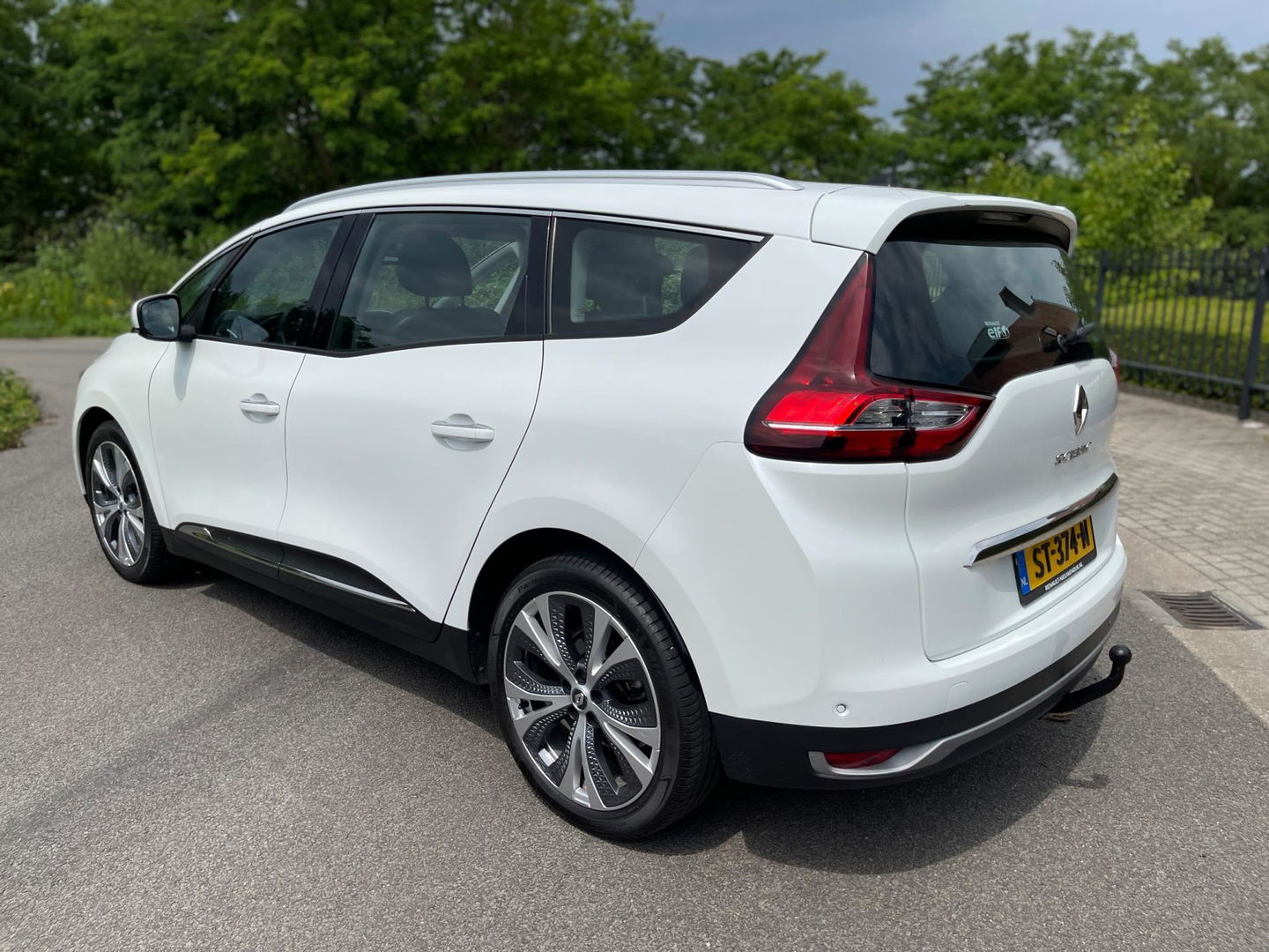 Renault Grand Scénic 1.2 TCe INTENS AIRCO/ECC NAVI LED XENON TREKHAAK