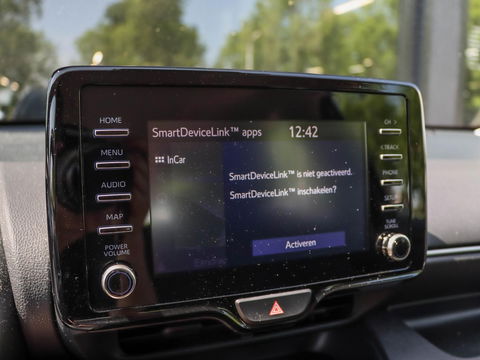 Toyota Yaris 1.5 VVT-i Business Plus 125pk | Navigatie | Trekhaak