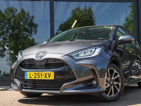 Toyota Yaris 1.5 VVT-i Business Plus 125pk | Navigatie | Trekhaak