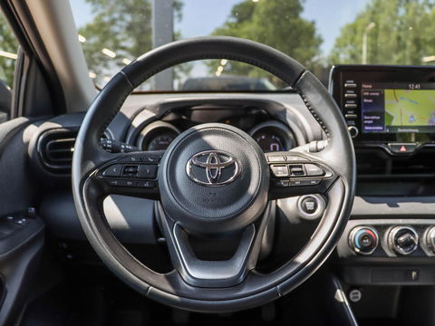 Toyota Yaris 1.5 VVT-i Business Plus 125pk | Navigatie | Trekhaak