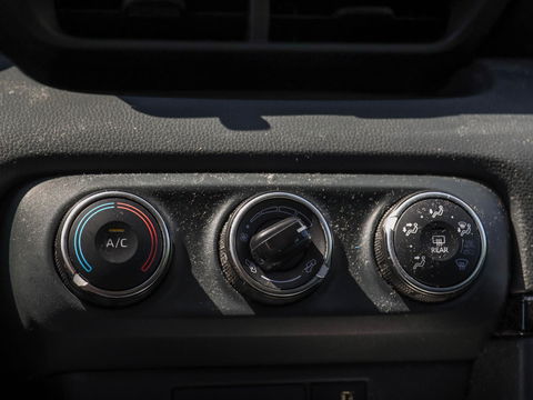 Toyota Yaris 1.5 VVT-i Business Plus 125pk | Navigatie | Trekhaak