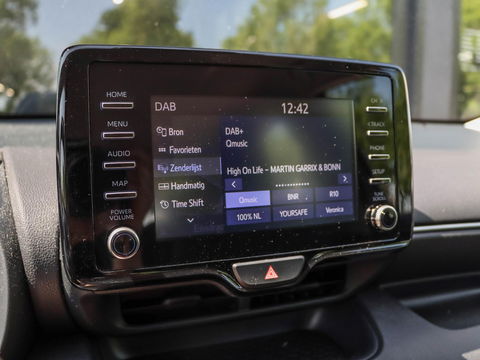 Toyota Yaris 1.5 VVT-i Business Plus 125pk | Navigatie | Trekhaak