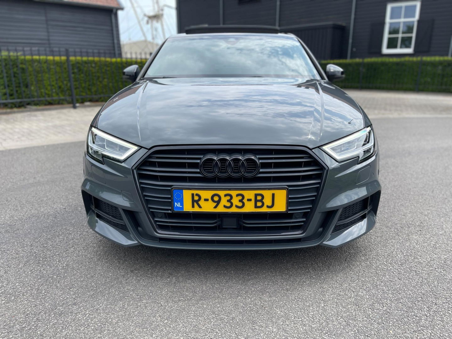 Audi A3 Limousine 1.5 TFSI 3X S-LINE PANO/B&O/CAM/NAVI/ VIRTUAL COCKPIT MATRIX LAMPEN