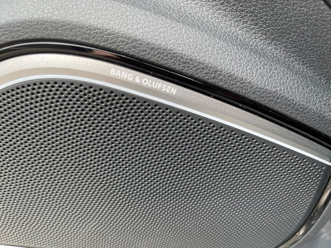 Audi A3 Limousine 1.5 TFSI 3X S-LINE PANO/B&O/CAM/NAVI/ VIRTUAL COCKPIT MATRIX LAMPEN