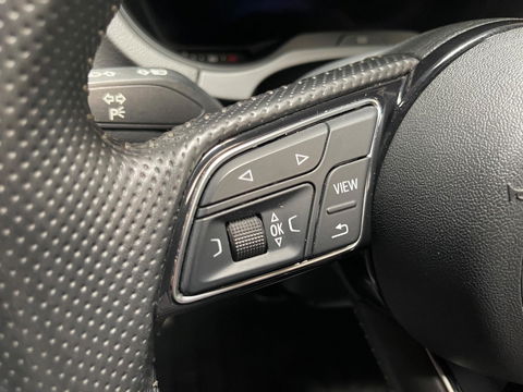 Audi A3 Limousine 1.5 TFSI 3X S-LINE PANO/B&O/CAM/NAVI/ VIRTUAL COCKPIT MATRIX LAMPEN