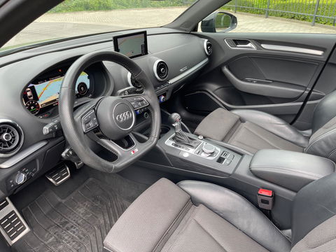 Audi A3 Limousine 1.5 TFSI 3X S-LINE PANO/B&O/CAM/NAVI/ VIRTUAL COCKPIT MATRIX LAMPEN