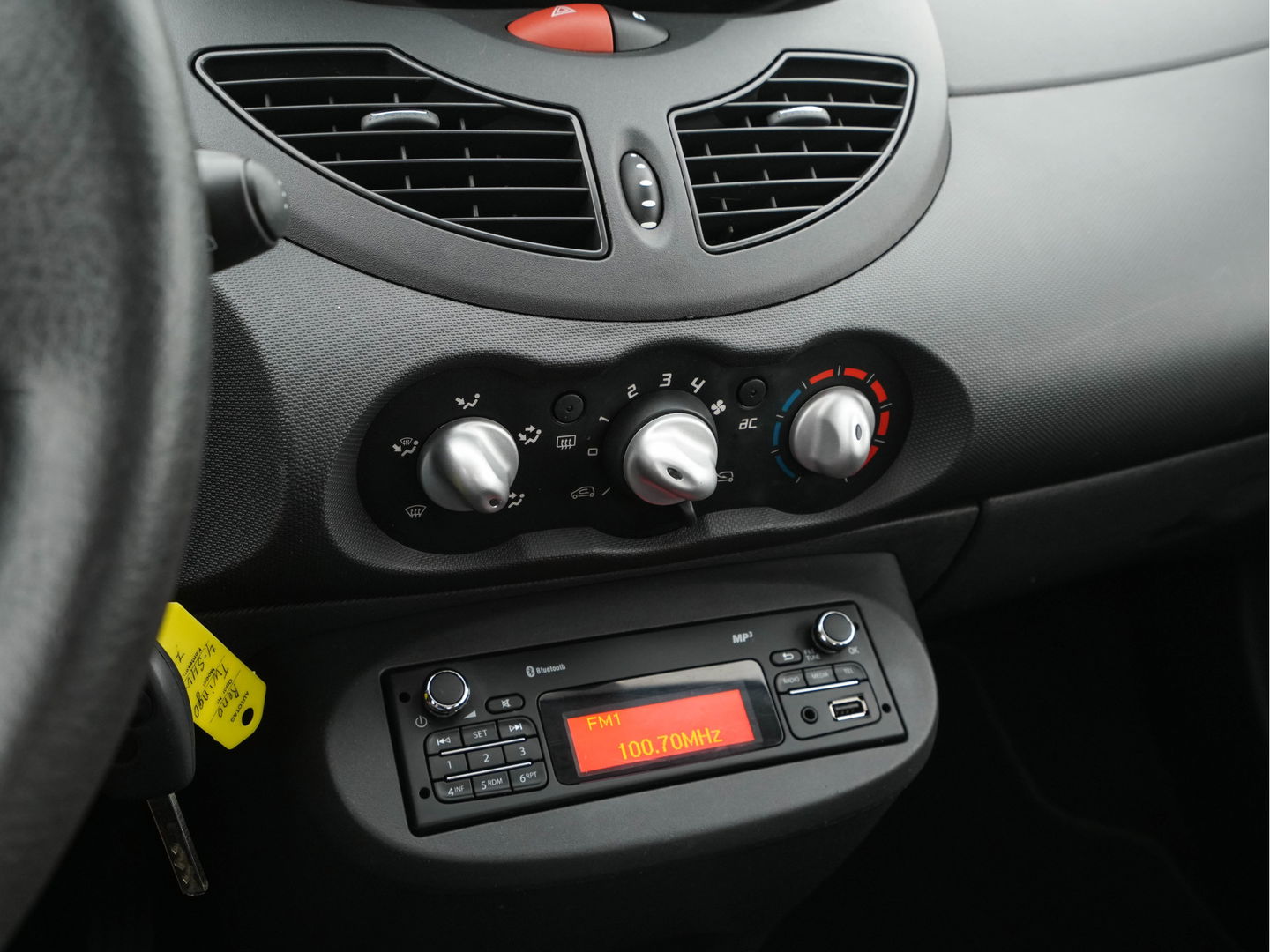 Renault Twingo 1.2 16V Parisienne *AIRCO | RADIO-CD/MP3 | COMFORT-SEATS*