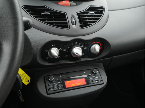 Renault Twingo 1.2 16V Parisienne *AIRCO | RADIO-CD/MP3 | COMFORT-SEATS*