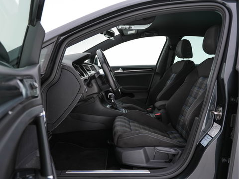 Volkswagen Golf 1.4 TSI GTE *FULL-LED | NAVI-FULLMAP | SPORT-SEATS | DAB+ | HEATED-SEATS | ECC | PDC | CRUISE | 17''ALU*