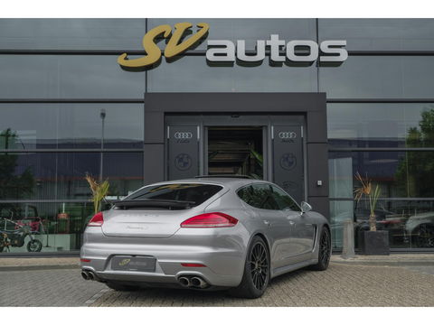 Porsche Panamera 3.0 S 421pk Facelift Schuifdak Stoelkoeling Luchtvering Bose LED lampen 20" LMV Navigatie Camera Elektrische klep