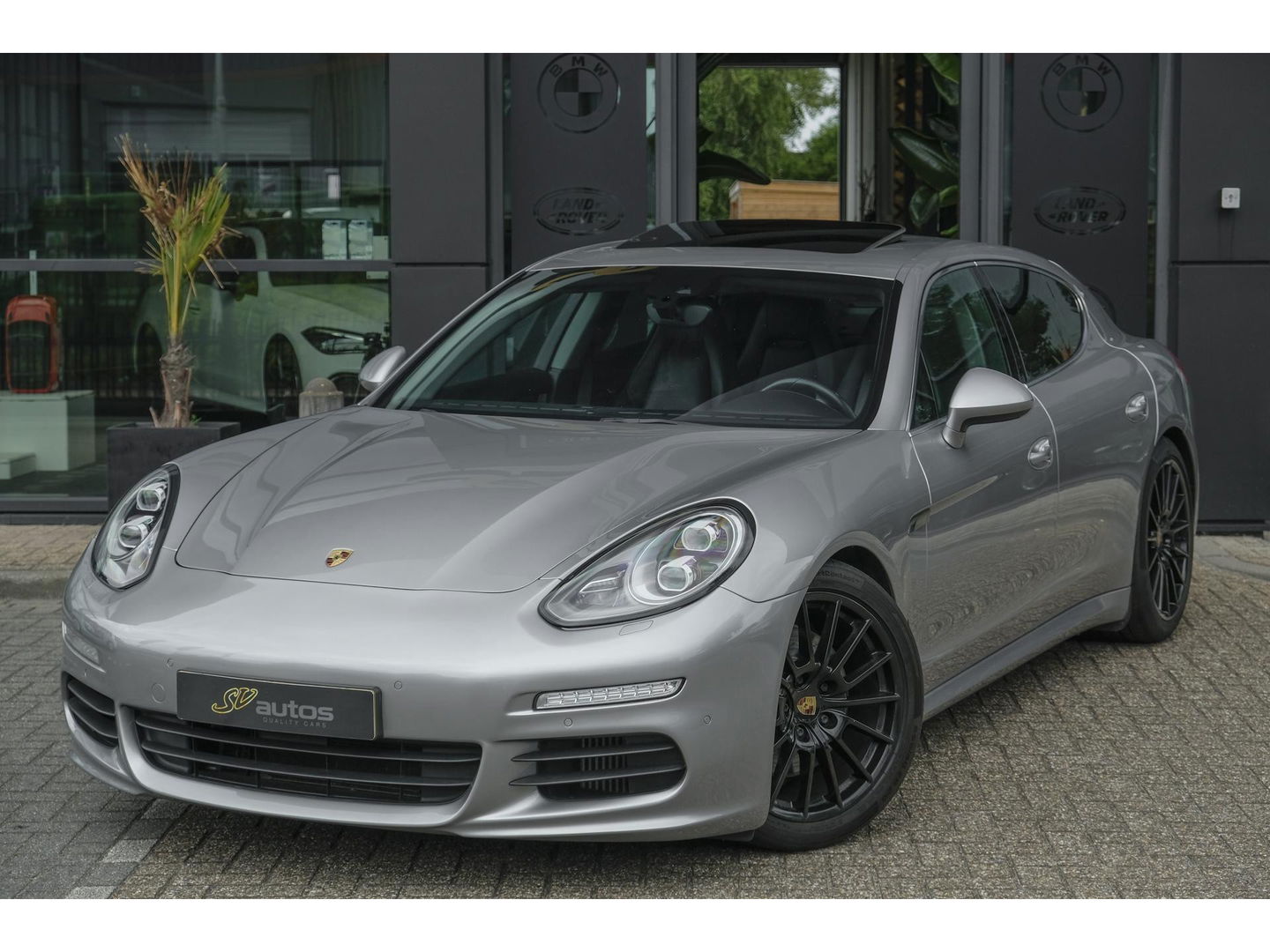 Porsche Panamera 3.0 S 421pk Facelift Schuifdak Stoelkoeling Luchtvering Bose LED lampen 20" LMV Navigatie Camera Elektrische klep