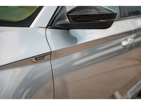 Škoda Superb Combi 1.4 TSI iV Sportline Business | PANO | TREKHAAK | ALCANTARA