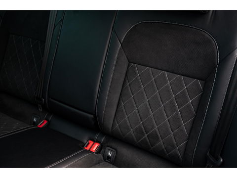 Škoda Superb Combi 1.4 TSI iV Sportline Business | PANO | TREKHAAK | ALCANTARA