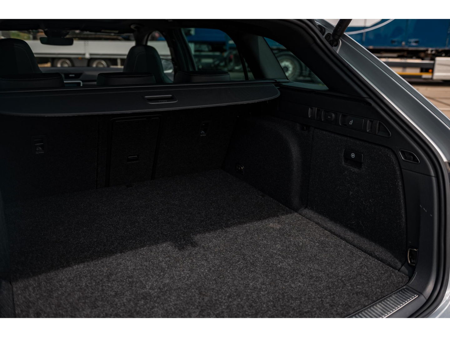 Škoda Superb Combi 1.4 TSI iV Sportline Business | PANO | TREKHAAK | ALCANTARA