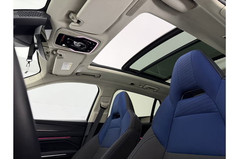 Lynk Co 01 1.5 Hybride 360Camera ACC Pano LED Memory Sfeerverl. Carplay Clima Navi Virtual 20"LMV
