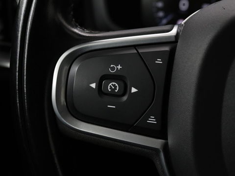 Volvo V60 2.0 T6 Recharge AWD Inscription Expression | Panoramadak | Head-Up | Leder | Stoel & stuurverwarming | 360 camera | Adaptive cruise | Trekhaak | Harman/Kardon | Carplay | Navigatie