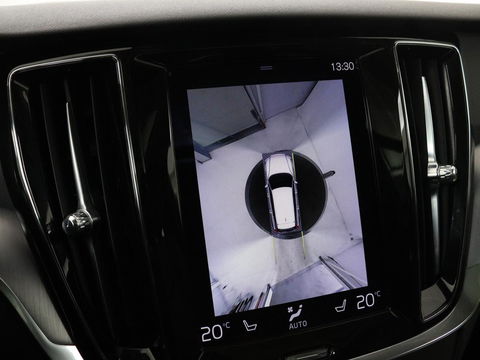 Volvo V60 2.0 T6 Recharge AWD Inscription Expression | Panoramadak | Head-Up | Leder | Stoel & stuurverwarming | 360 camera | Adaptive cruise | Trekhaak | Harman/Kardon | Carplay | Navigatie