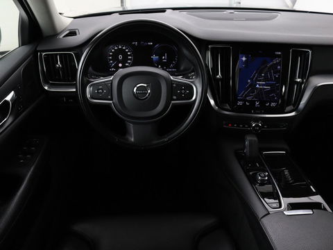 Volvo V60 2.0 T6 Recharge AWD Inscription Expression | Panoramadak | Head-Up | Leder | Stoel & stuurverwarming | 360 camera | Adaptive cruise | Trekhaak | Harman/Kardon | Carplay | Navigatie