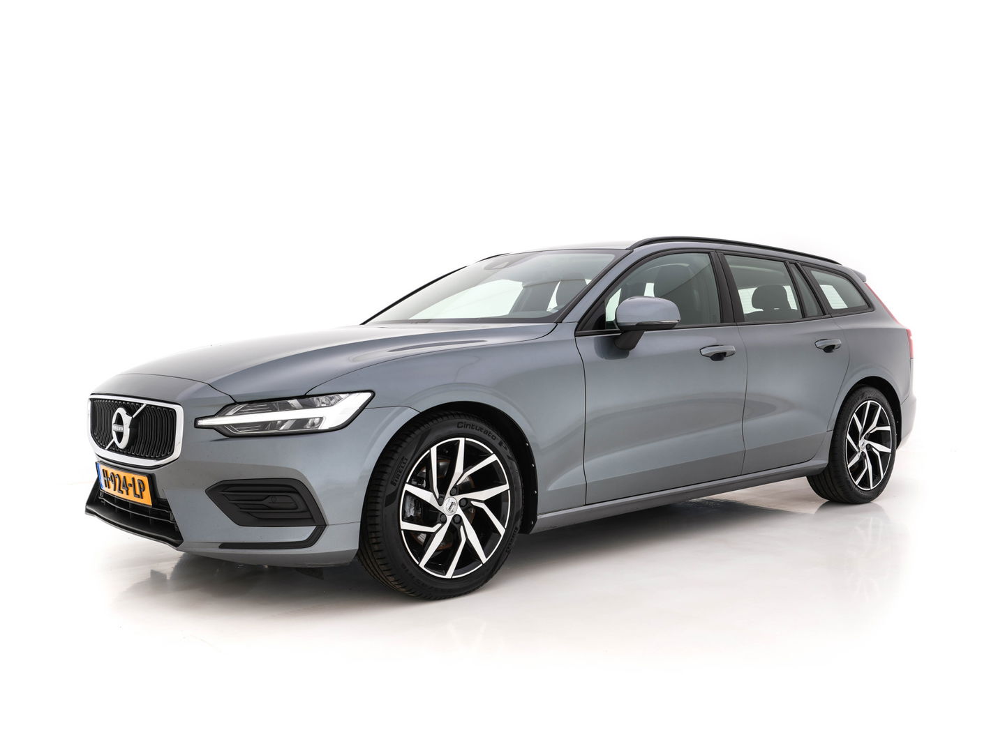 Volvo V60 2.0 T4 Aut. *FULL-LED | DIGI-COCKPIT | NAVI-FULLMAP | ECC | CRUISE | COMFORT-SEATS | LANE-ASSIST | CARPLAY | 18"ALU*