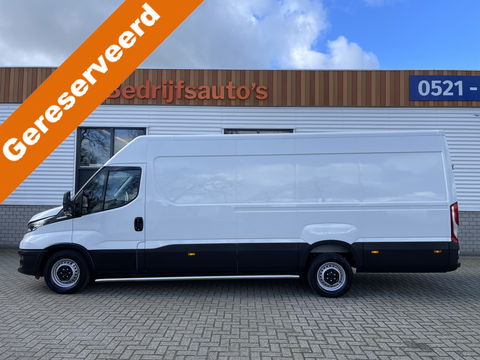 Iveco Daily 35S14V 2.3 410 automaat L4H2 ( L3H2 ) / vaste prijs rijklaar € 23.950 ex btw / lease vanaf € 428 / airco / cruise control / trekhaak 3500 kg / laadruimte 475 cm lang !