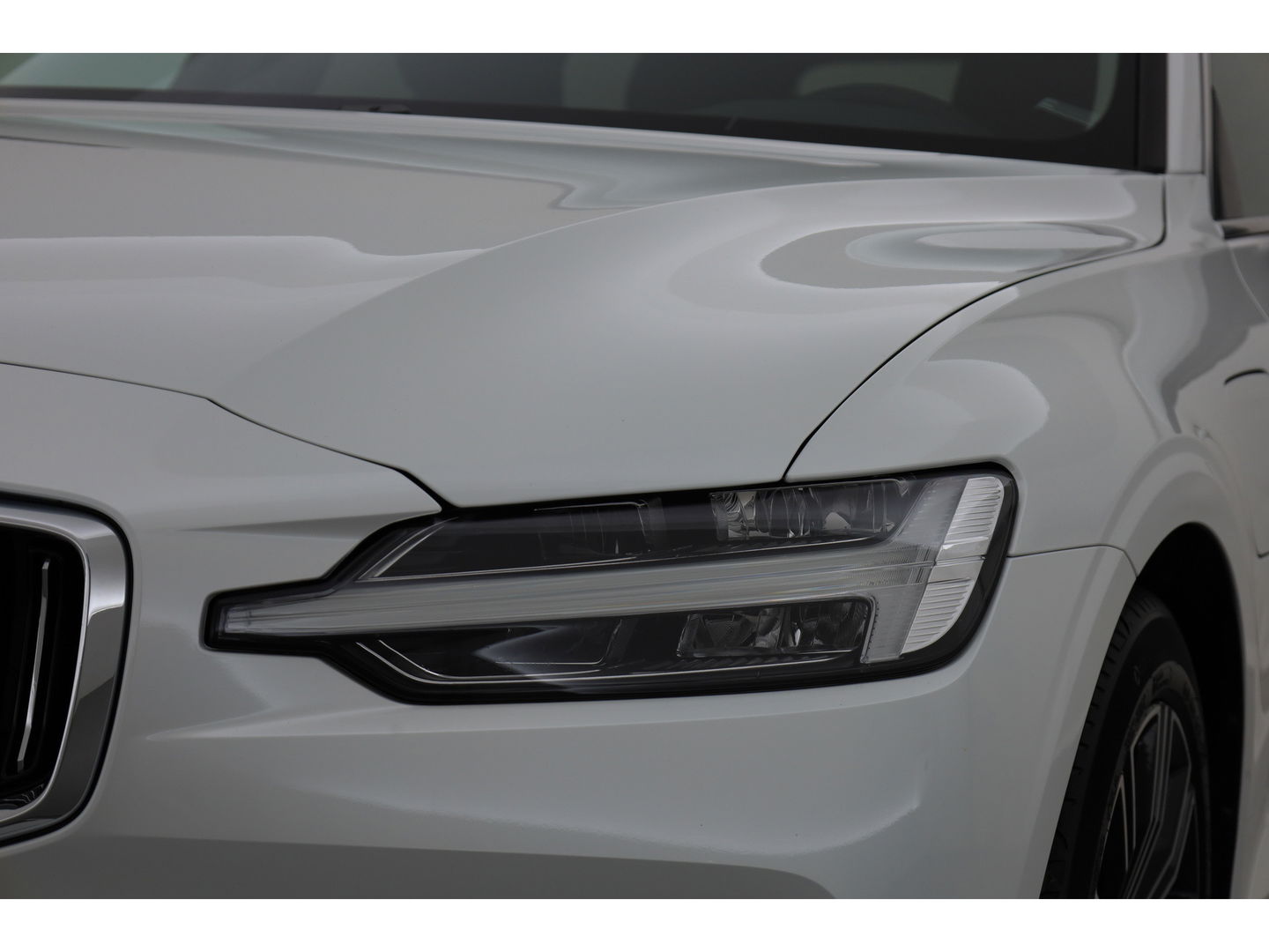Volvo V60 T6 Recharge Inscription Expression | Navi | Camera | Stoel- Stuurverw. | Cruise | Apple CarPlay
