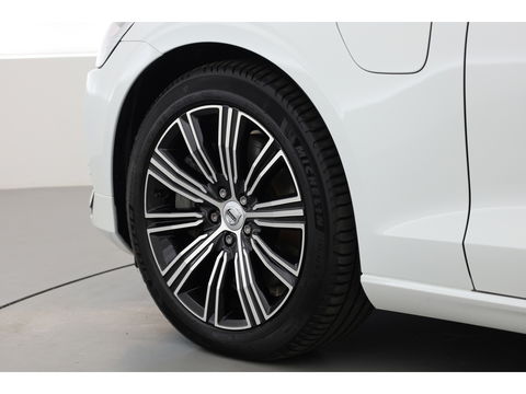 Volvo V60 T6 Recharge Inscription Expression | Navi | Camera | Stoel- Stuurverw. | Cruise | Apple CarPlay