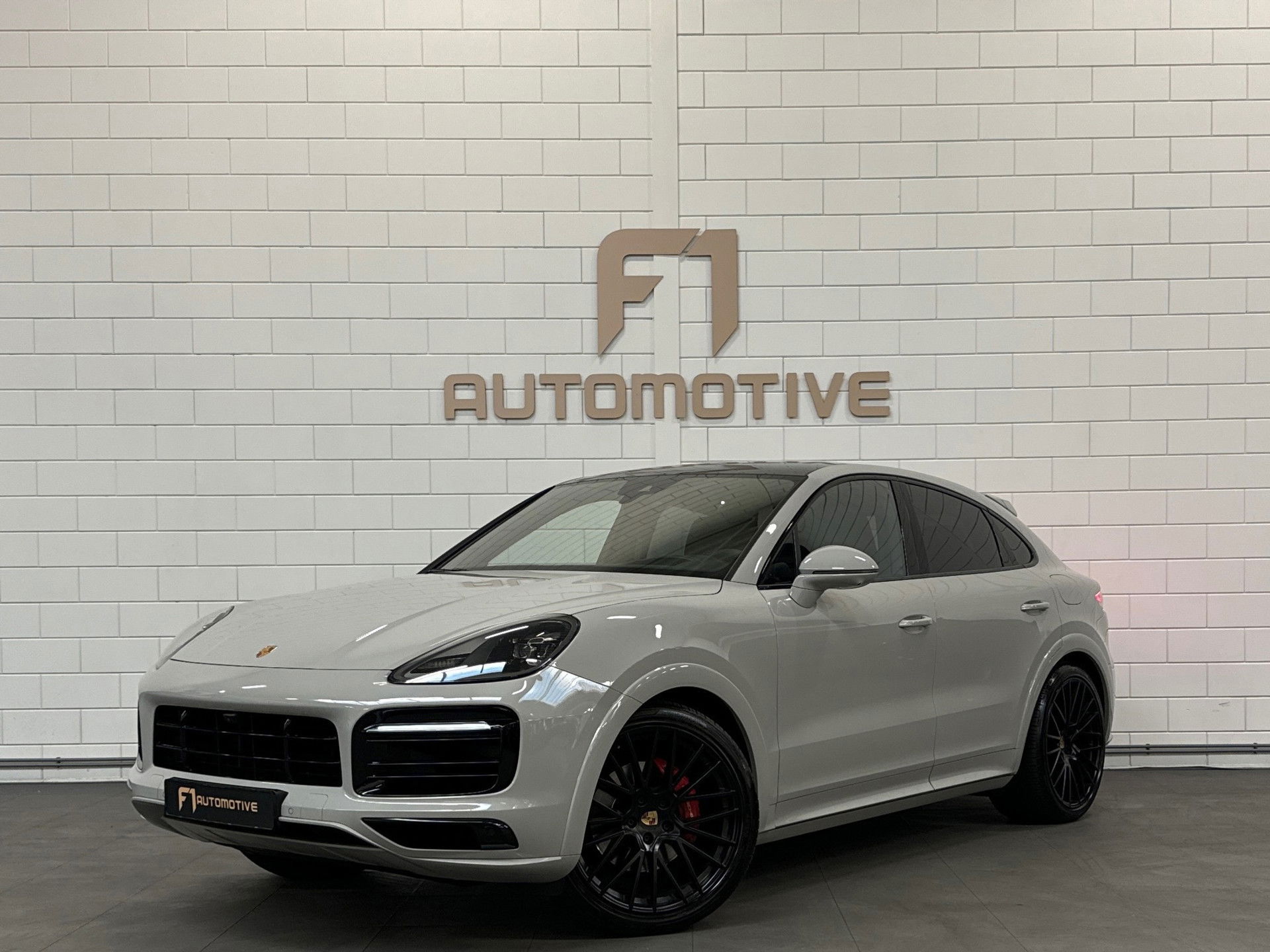 Porsche Cayenne Coupé 3.0 E-Hybrid Pano|Sportdesign|HuD|BTW