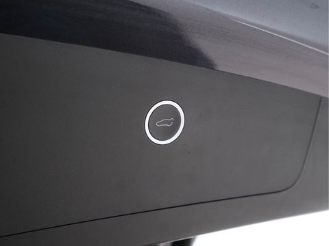 Tesla Model X 100D AWD [ 3-Fase ] Aut. *PANO-WINDOW | AUTO-PILOT | FULL-LEATHER | TOWBAR | CCS-FASTLOADER | NAVI-FULLMAP | FULL-LED | AIR-SUSPENSION | DIGI-COCKPIT | KEYLESS | CAMERA | DAB+ | HEATED-COMFORT-SEATS | 20''ALU*