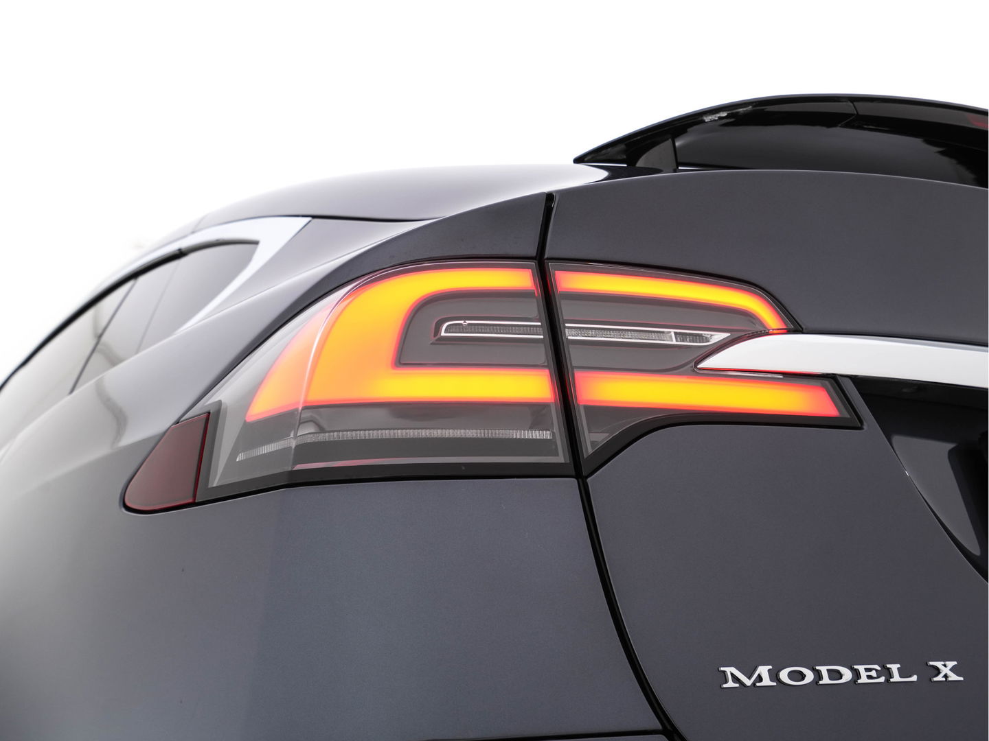 Tesla Model X 100D AWD [ 3-Fase ] Aut. *PANO-WINDOW | AUTO-PILOT | FULL-LEATHER | TOWBAR | CCS-FASTLOADER | NAVI-FULLMAP | FULL-LED | AIR-SUSPENSION | DIGI-COCKPIT | KEYLESS | CAMERA | DAB+ | HEATED-COMFORT-SEATS | 20''ALU*