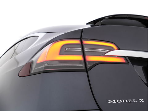 Tesla Model X 100D AWD [ 3-Fase ] Aut. *PANO-WINDOW | AUTO-PILOT | FULL-LEATHER | TOWBAR | CCS-FASTLOADER | NAVI-FULLMAP | FULL-LED | AIR-SUSPENSION | DIGI-COCKPIT | KEYLESS | CAMERA | DAB+ | HEATED-COMFORT-SEATS | 20''ALU*