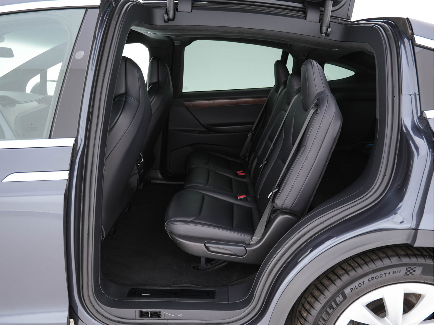 Tesla Model X 100D AWD [ 3-Fase ] Aut. *PANO-WINDOW | AUTO-PILOT | FULL-LEATHER | TOWBAR | CCS-FASTLOADER | NAVI-FULLMAP | FULL-LED | AIR-SUSPENSION | DIGI-COCKPIT | KEYLESS | CAMERA | DAB+ | HEATED-COMFORT-SEATS | 20''ALU*