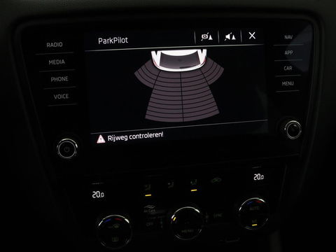 Škoda Octavia Combi 1.0 TSI Grt Amb. Bns | Adaptive cruise | DSG Automaat | Climate control | Carplay | Parkeerhulp