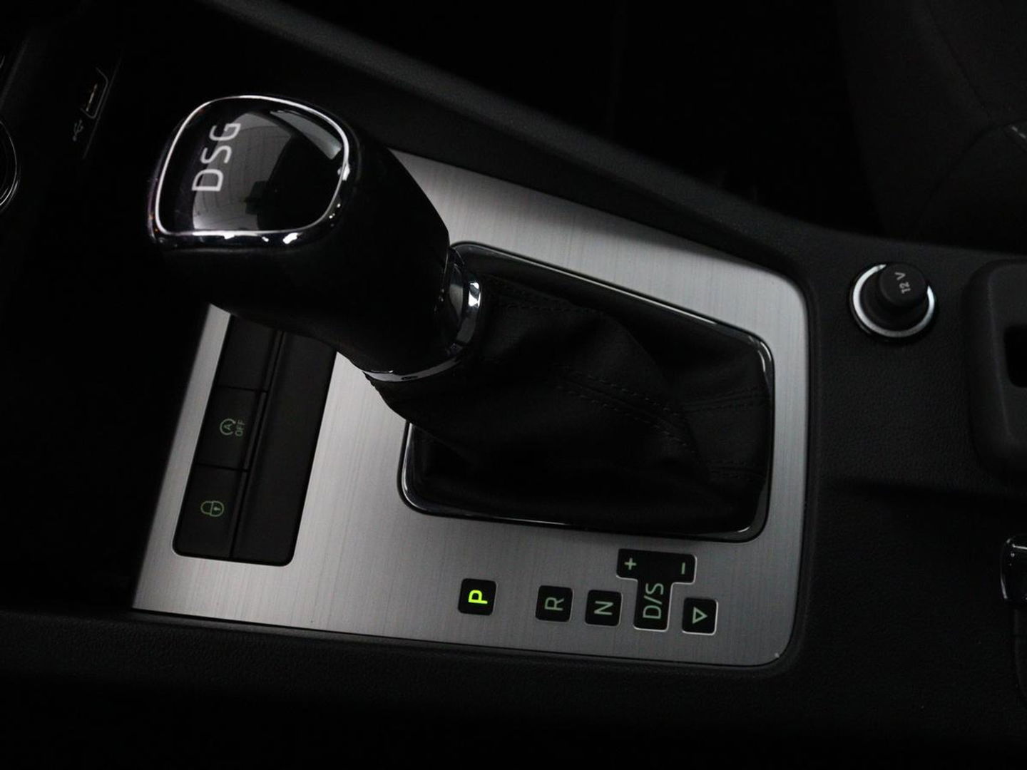 Škoda Octavia Combi 1.0 TSI Grt Amb. Bns | Adaptive cruise | DSG Automaat | Climate control | Carplay | Parkeerhulp