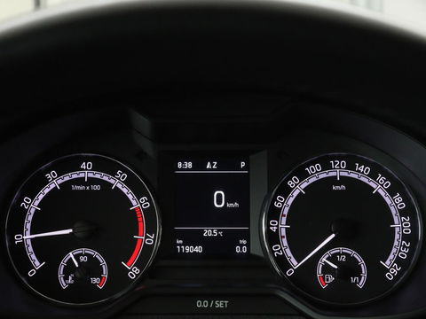 Škoda Octavia Combi 1.0 TSI Grt Amb. Bns | Adaptive cruise | DSG Automaat | Climate control | Carplay | Parkeerhulp