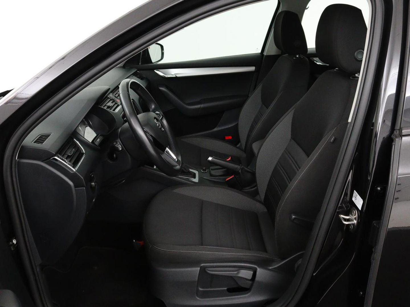 Škoda Octavia Combi 1.0 TSI Grt Amb. Bns | Adaptive cruise | DSG Automaat | Climate control | Carplay | Parkeerhulp