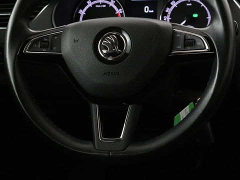 Škoda Octavia Combi 1.0 TSI Grt Amb. Bns | Adaptive cruise | DSG Automaat | Climate control | Carplay | Parkeerhulp