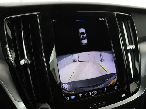 Volvo V60 2.0 B4 Core | 58.000km NAP | Stoel & Stuurverwarming | Full LED | Carplay | Camera | Elektrische achterklep | Navigatie