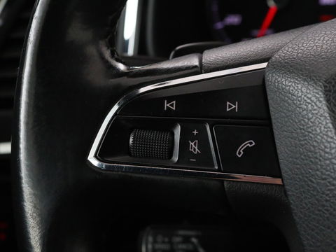 SEAT Ateca 1.4 EcoTSI Xcellence | Panoramadak | Camera | Adaptive cruise | Trekhaak | Carplay | Stoelverwarming | Sfeerverlichting