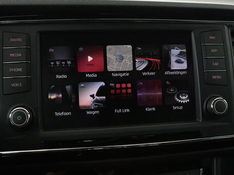 SEAT Ateca 1.4 EcoTSI Xcellence | Panoramadak | Camera | Adaptive cruise | Trekhaak | Carplay | Stoelverwarming | Sfeerverlichting