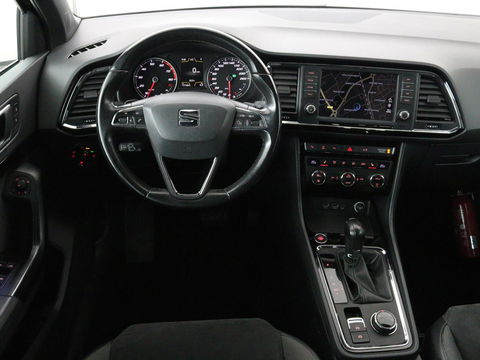 SEAT Ateca 1.4 EcoTSI Xcellence | Panoramadak | Camera | Adaptive cruise | Trekhaak | Carplay | Stoelverwarming | Sfeerverlichting