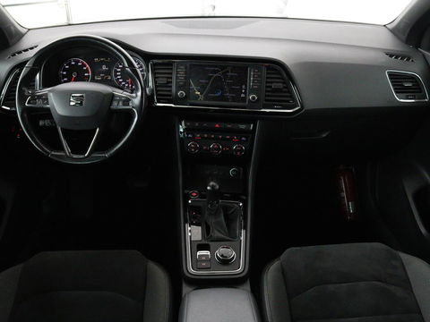 SEAT Ateca 1.4 EcoTSI Xcellence | Panoramadak | Camera | Adaptive cruise | Trekhaak | Carplay | Stoelverwarming | Sfeerverlichting