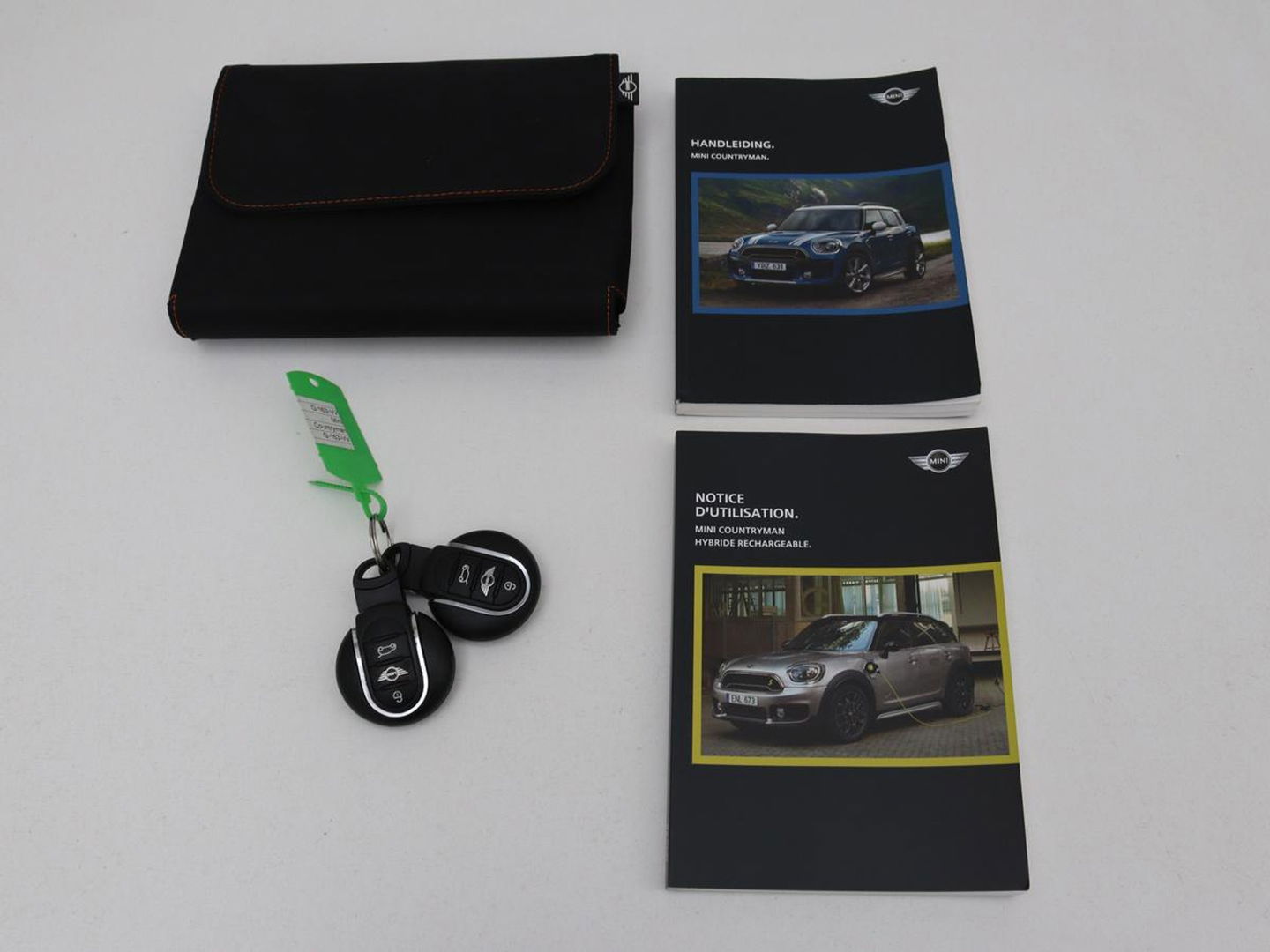 MINI Countryman 2.0 Cooper S E ALL4 Pepper | Climate control | Navigatie | PHEV | Park assist | Elektrische achterklep | Bleutooth