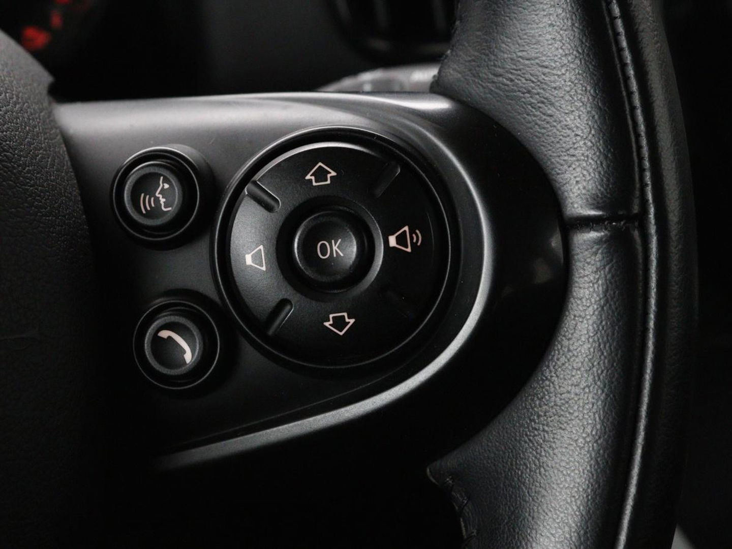 MINI Countryman 2.0 Cooper S E ALL4 Pepper | Climate control | Navigatie | PHEV | Park assist | Elektrische achterklep | Bleutooth