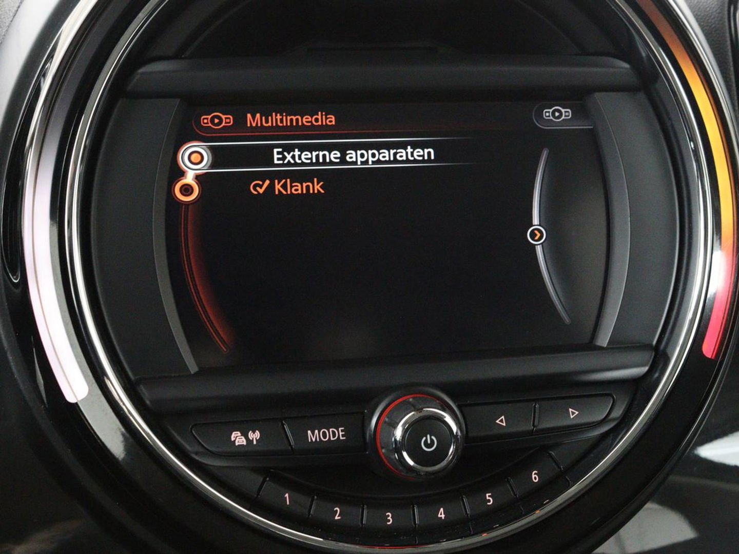 MINI Countryman 2.0 Cooper S E ALL4 Pepper | Climate control | Navigatie | PHEV | Park assist | Elektrische achterklep | Bleutooth