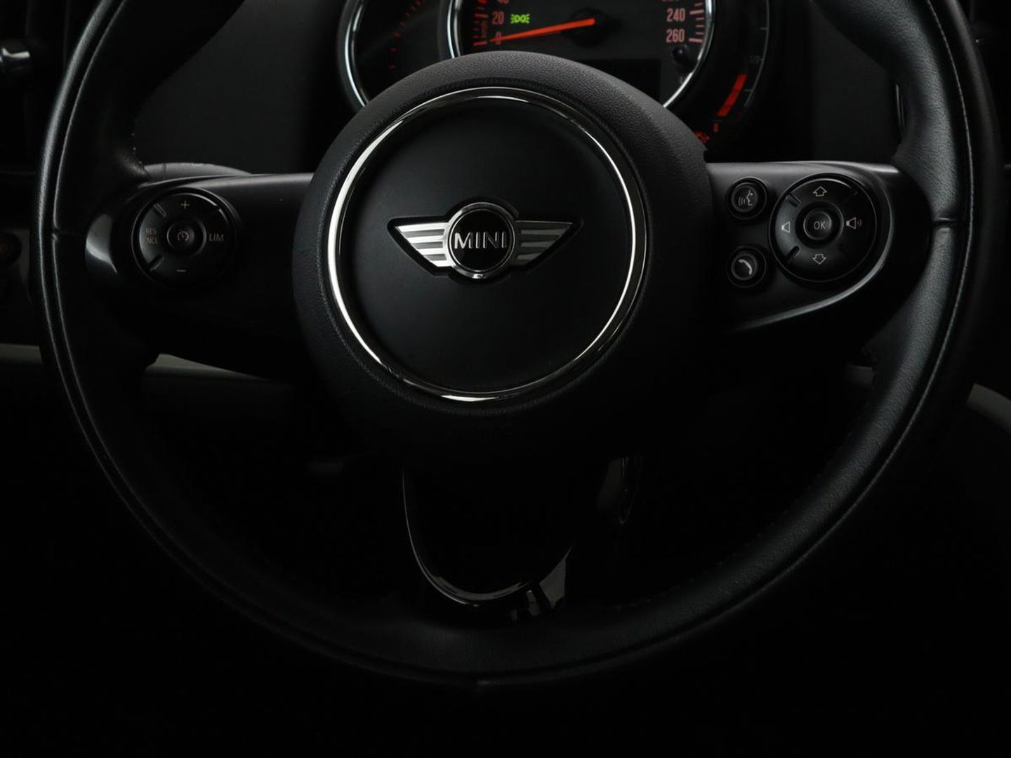 MINI Countryman 2.0 Cooper S E ALL4 Pepper | Climate control | Navigatie | PHEV | Park assist | Elektrische achterklep | Bleutooth