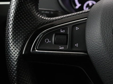 Škoda Octavia Combi 1.0 TSI Grt Amb. Bns | Camera | Trekhaak | Adaptive cruise | Carplay | Navigatie | Sportstoelen | Climate control