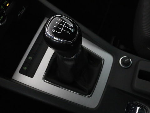 Škoda Octavia Combi 1.0 TSI Grt Amb. Bns | Camera | Trekhaak | Adaptive cruise | Carplay | Navigatie | Sportstoelen | Climate control