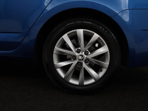 Škoda Octavia Combi 1.0 TSI Grt Amb. Bns | Camera | Trekhaak | Adaptive cruise | Carplay | Navigatie | Sportstoelen | Climate control