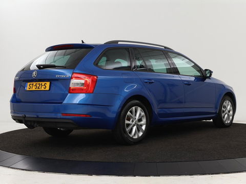 Škoda Octavia Combi 1.0 TSI Grt Amb. Bns | Camera | Trekhaak | Adaptive cruise | Carplay | Navigatie | Sportstoelen | Climate control